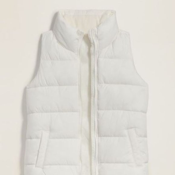 Old Navy Jackets & Blazers - Old Navy White puffer vest - fleece collar